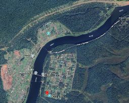 Жилье находится недалеко от Иркута и пешеходного моста